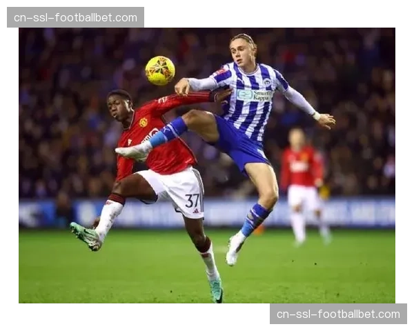 从替补到核心，曼联中场梅努2025-26赛季的突破性成长之路