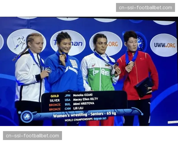 世界摔跤锦标赛奥运资格赛,各国选手为最后一批巴黎门票展开争夺 世界摔跤锦标赛奥运资格赛,各国选手为最后一批巴黎门票展开争夺