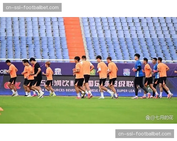 保级大战中的教练战术调整：保守还是冒险